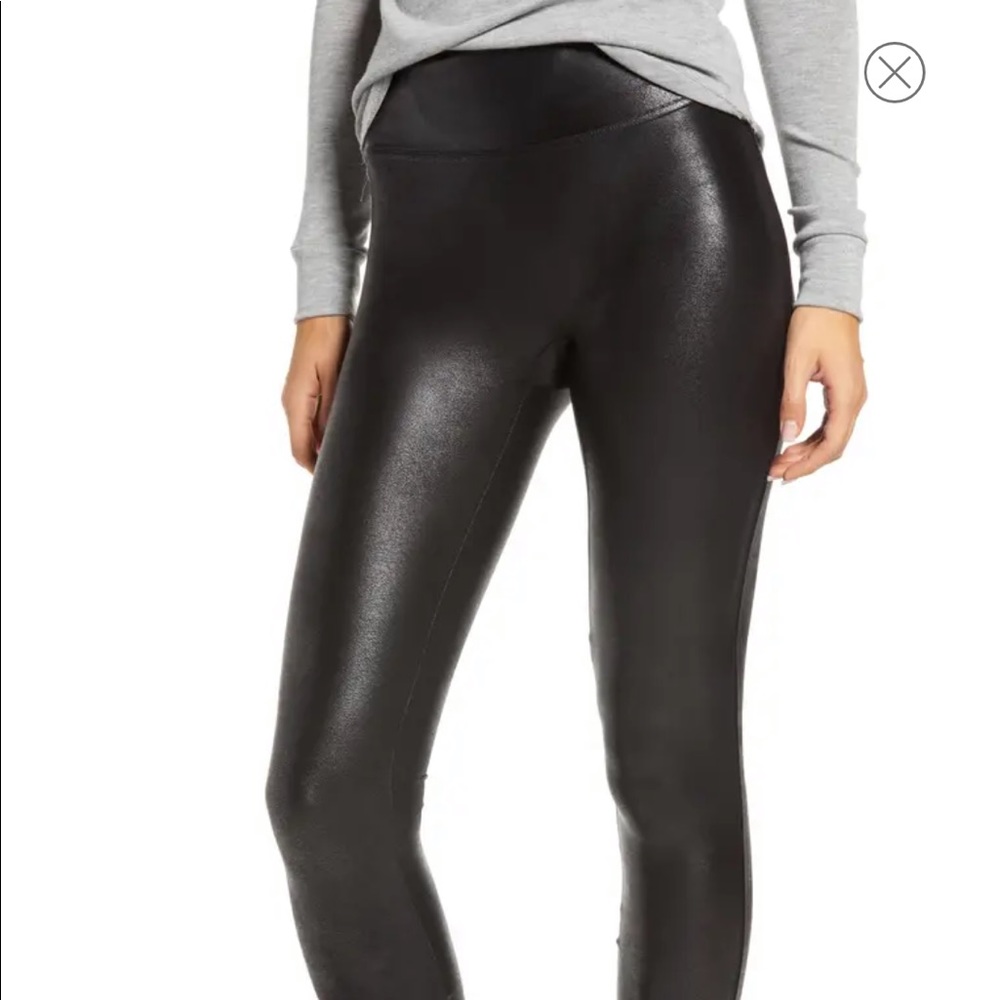 Petite Spanx Faux Leather Leggings
